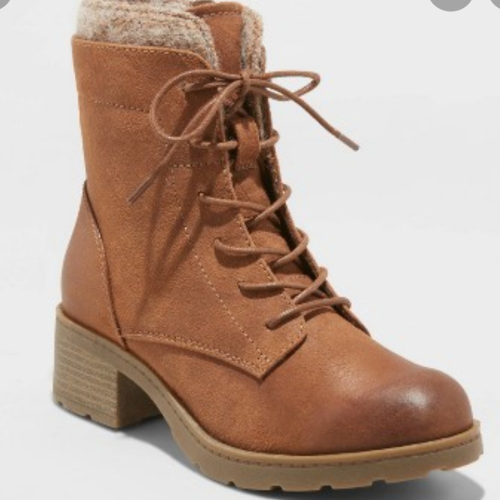 Universal thread boots